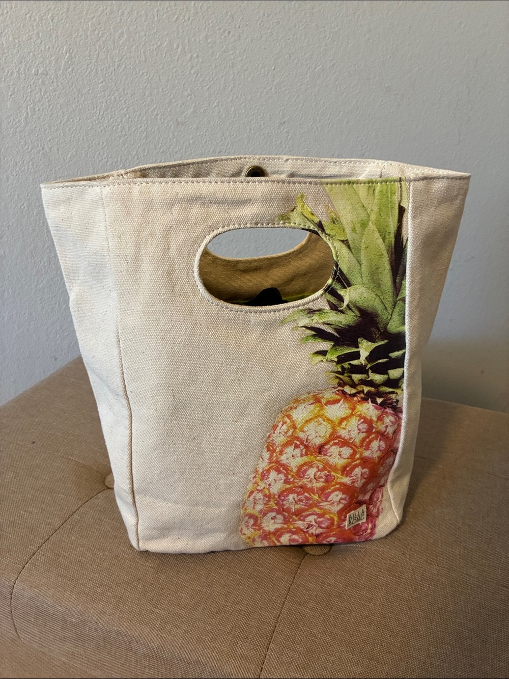 Billabong Tote Lunch Bag Natural Canvass Pineapple Graphic